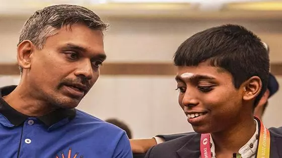 Praggnanandhaa beats aram hakobynn & scores 4 out of 4