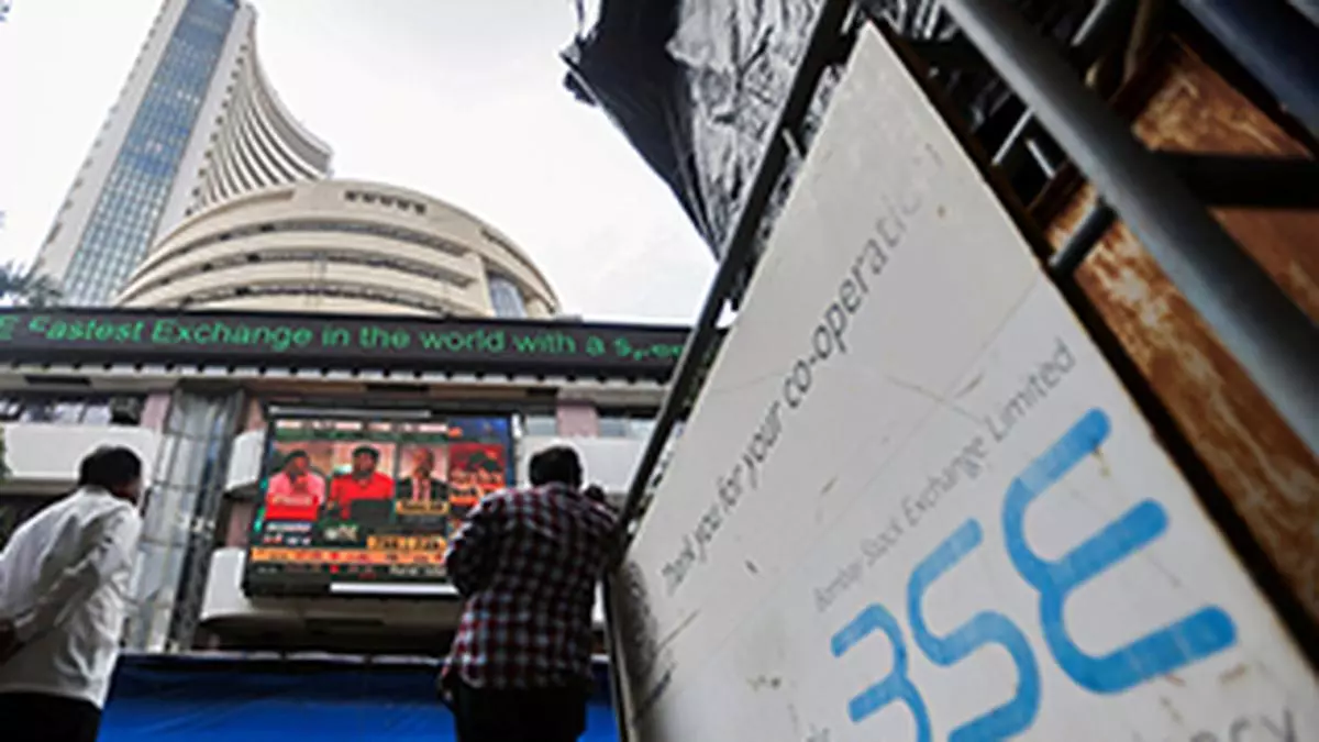 Index Outlook: Sensex & Nifty 50 Consolidate Sideways - The Hindu ...