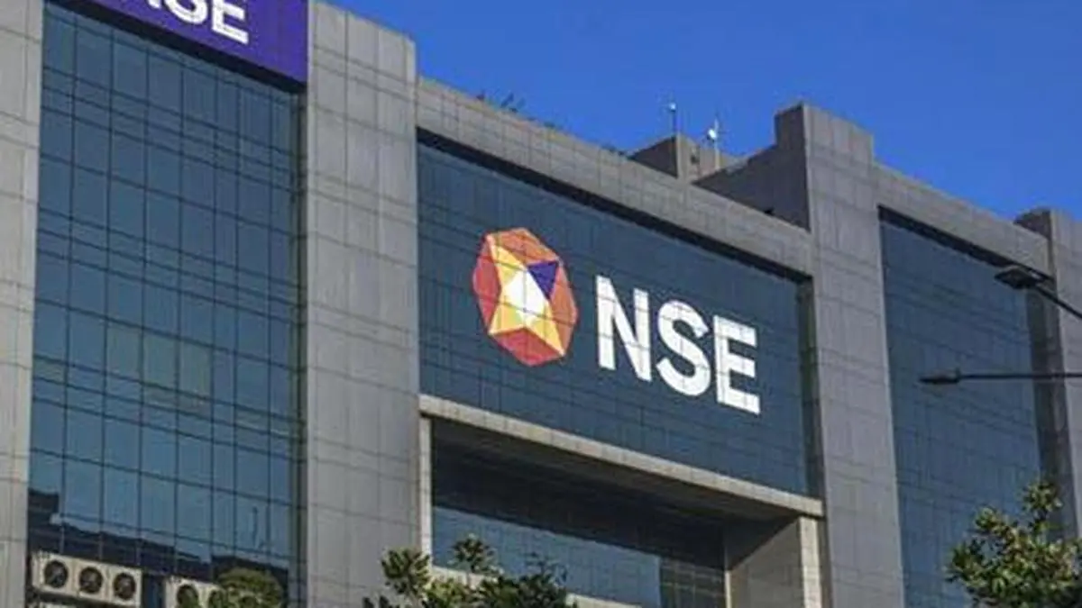 NSE, CME Group ink pact for rupee-denominated WTI crude oil and natural ...