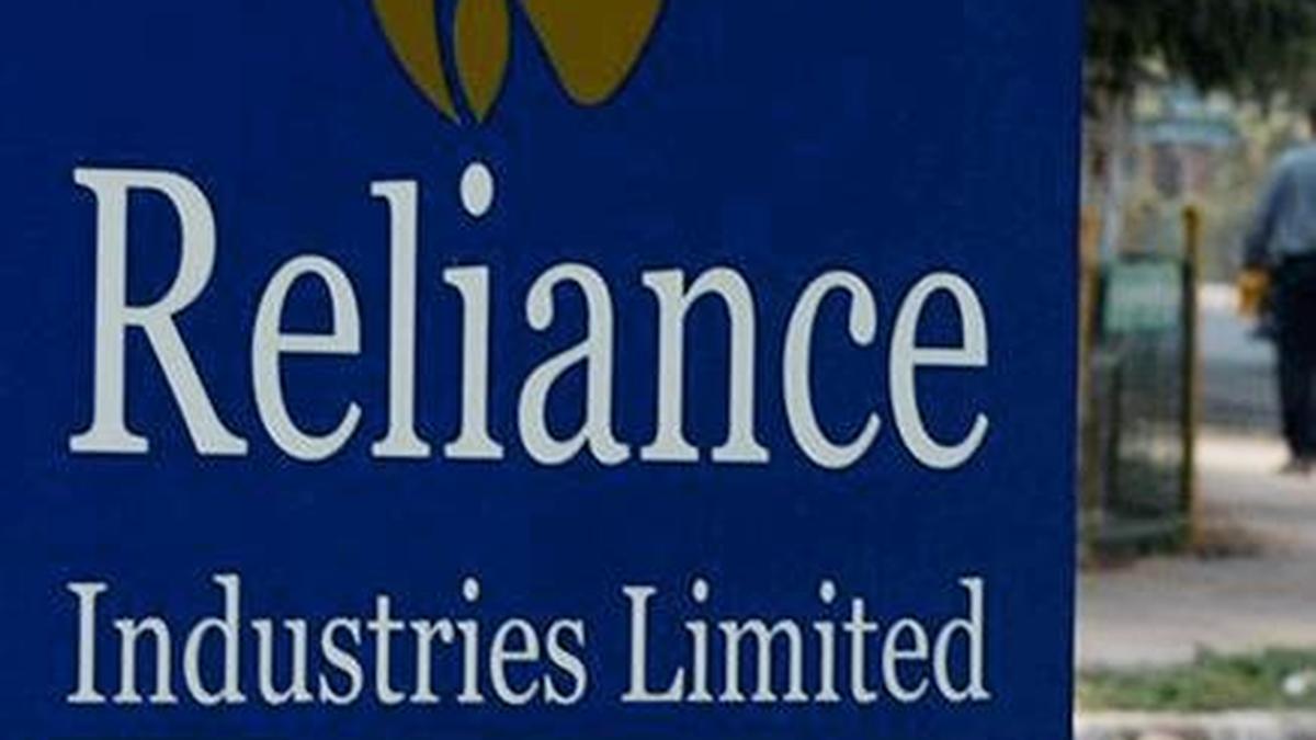 Reliance stops importing Russian crude for SEZ refinery, shifts exports to non-Russian oil