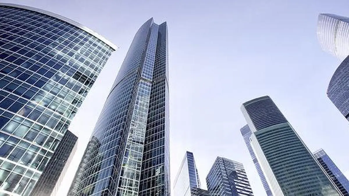 Surge in bank credit to CRE linked to high demand for office and warehouse space