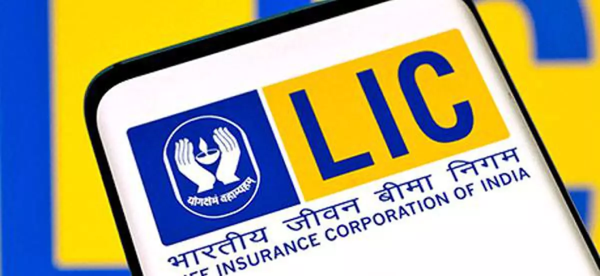 LIC resumes operations at Mauritius branch; stock trades in green
