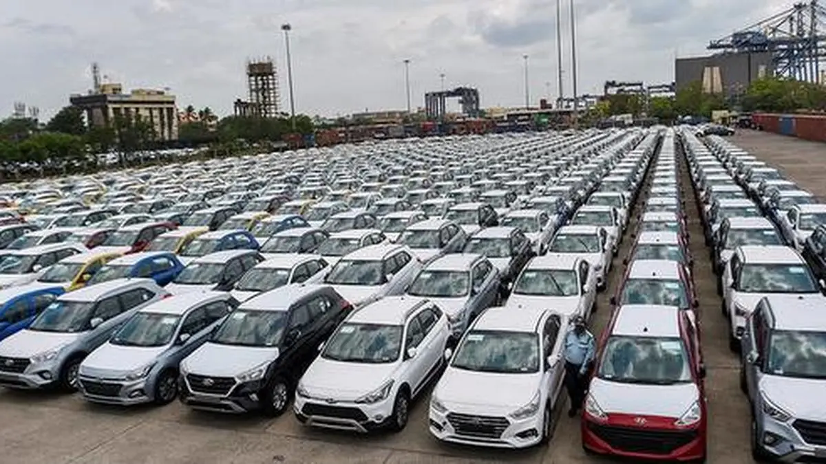 Passenger vehicle exports rise 18% in Apr-Sep; Maruti Suzuki leads segment