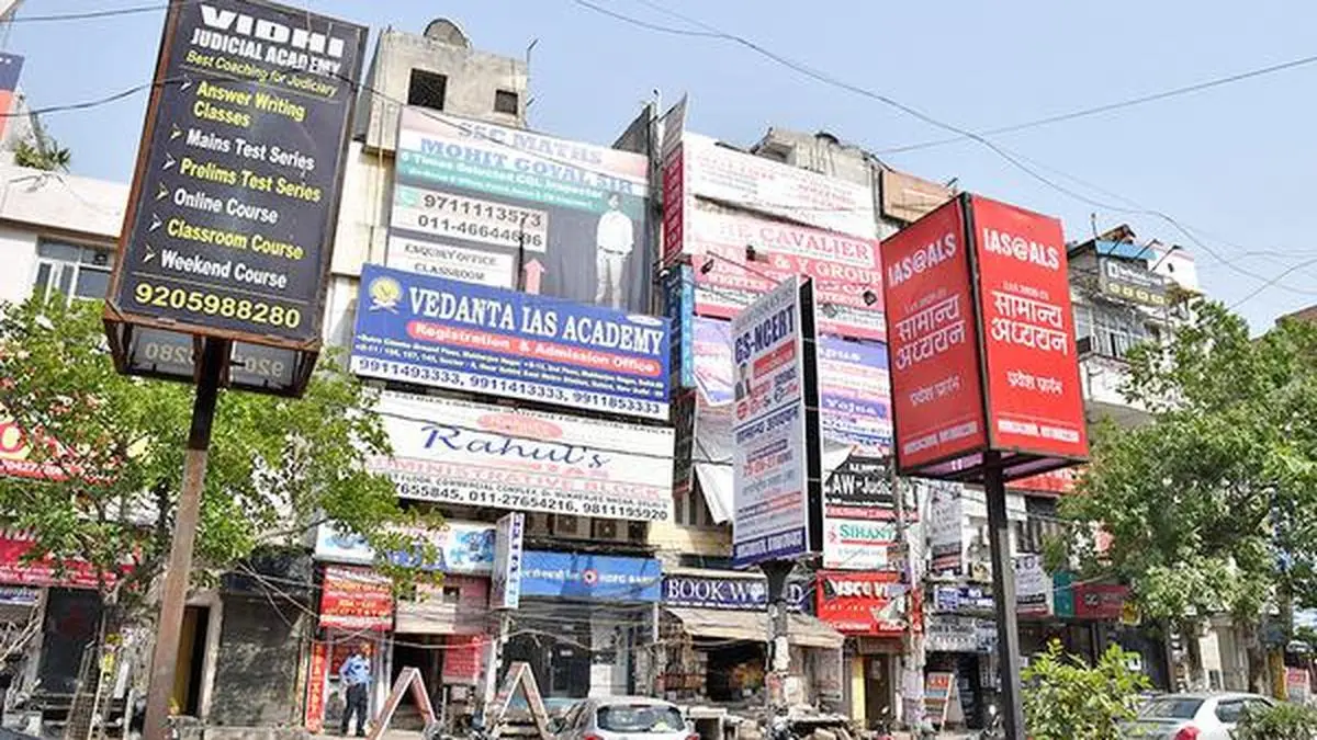 Parlamentní výbor prozkoumá rozmach doučovacích center a jejich dopad na vzdělávání