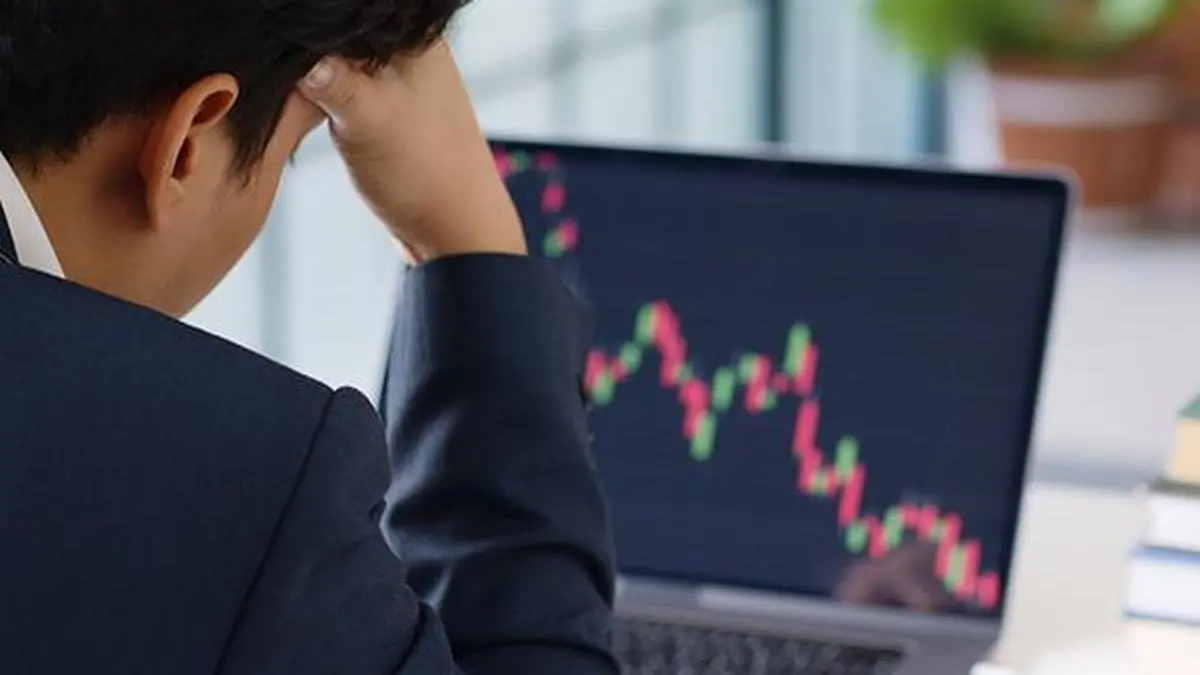 Nifty slips for 4th day; Crude above $100, Rupee at 95.63 weigh on markets