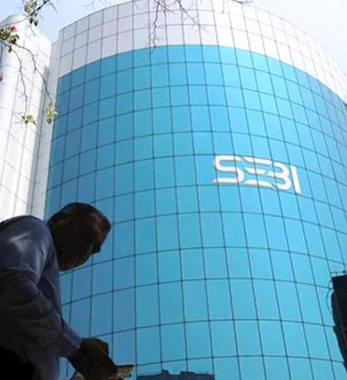 Sebi nod for small, medium REITs to boost investments and liquidity - The  Economic Times