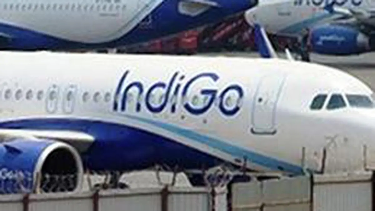 days-after-cabin-crew-goes-on-mass-sick-leave-indigo-ups-salaries-reinstates-overtime-allowance-the-hindu-businessline